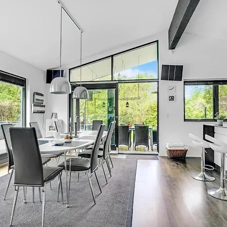 Amazing In With Wifi Holiday home Hals
