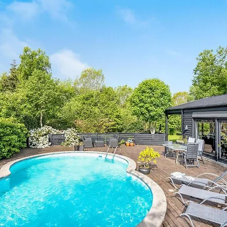 Amazing In With Wifi Holiday home Hals