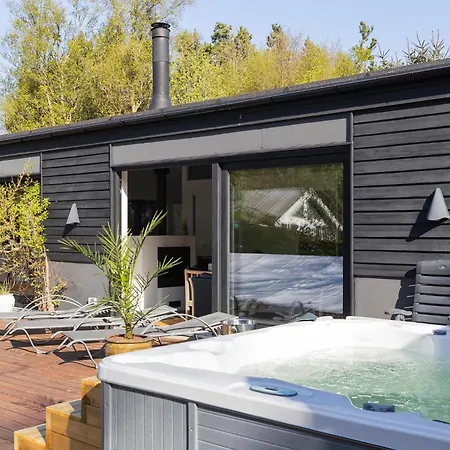 Сasa de vacaciones Lovely In With Sauna Hals